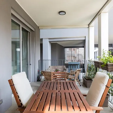 Porto Fluviale House דירה *
